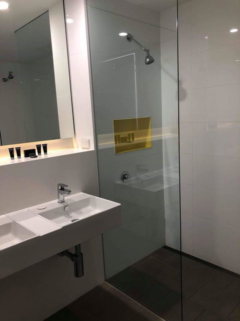 Young Federation Motor Inn - Hotel QLD 3