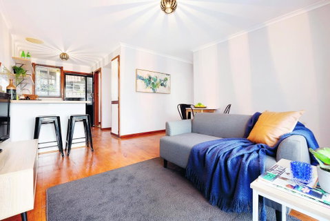 Your Ballarat Home - Hotel QLD 1