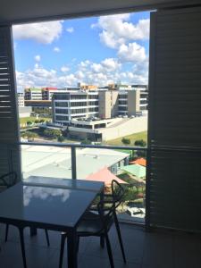 Direct Hotels - North Shore Kawana - Hotel QLD 3