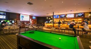 Nightcap At Kawana Waters Hotel - Hotel QLD 5