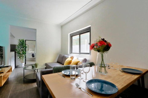 Affordable 2 Bedroom House Surry Hills 2 E-Bikes Included - Hotel QLD 2