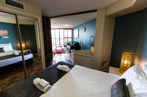 La Promenade - Hotel QLD 27