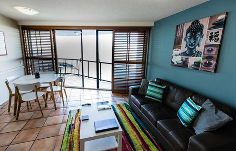 La Promenade - Hotel QLD 25