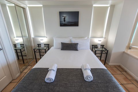 La Promenade - Hotel QLD 35