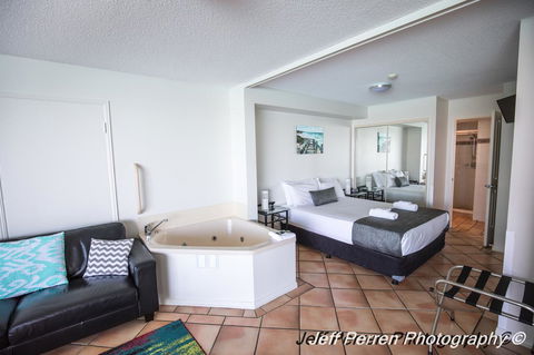 La Promenade - Hotel QLD 29
