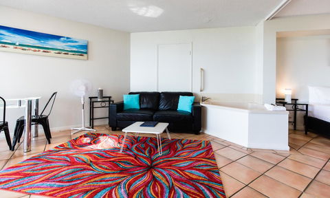 La Promenade - Hotel QLD 19