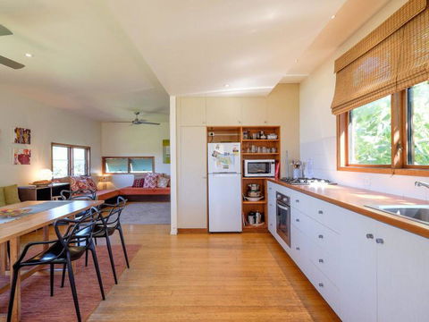 Eddies Place - Hotel QLD 4
