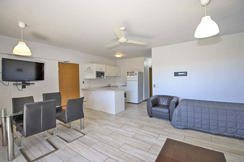 Anchorage On Straddie - Hotel QLD 25