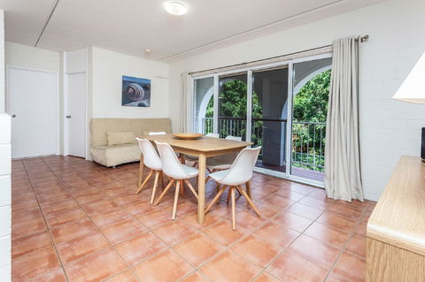 The Islander - Hotel QLD 11