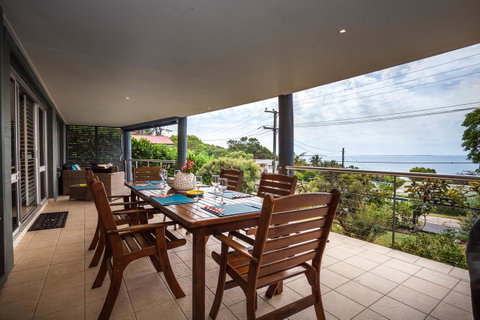 Seychelles Down - Hotel QLD 3