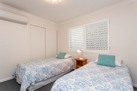 Seychelles Down - Hotel QLD 22