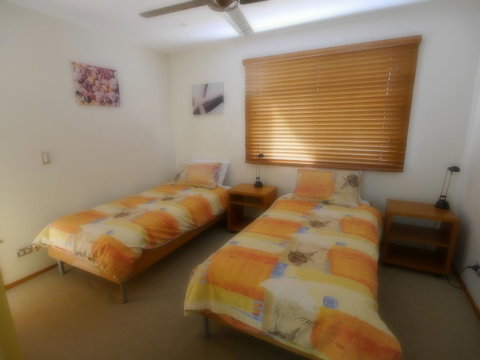Shell Seeker - Hotel QLD 12