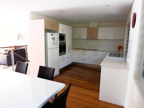 Allora 2 - Hotel QLD 4