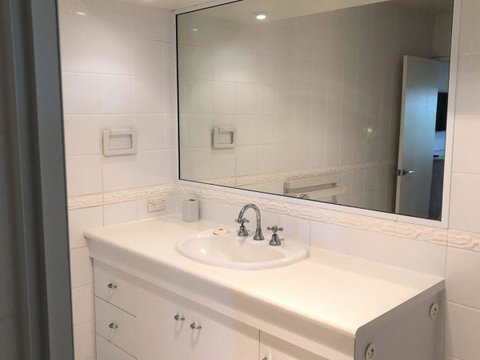 Katandra - Hotel QLD 2