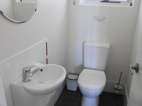 A AAA C-SHACK - Hotel QLD 16