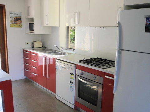 A AAA C-SHACK - Hotel QLD 10