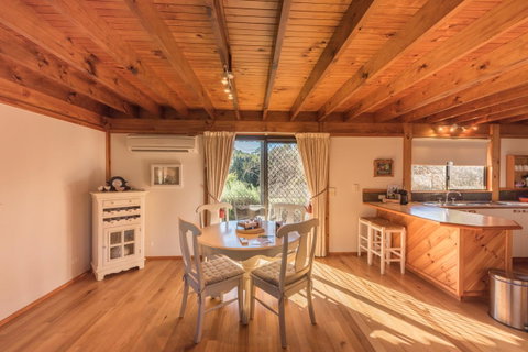 Parnella Adventure Bay, Bruny Island - Hotel QLD 5