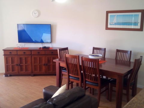 The Apartments Kings Beach Surfside - Hotel QLD 2