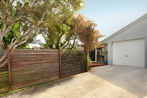 1/882 David Low Way Marcoola - 500 Bond, Linen Included, Pet Friendly - Hotel QLD 0