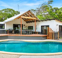 11 Naiad Court - Rainbow Shores Fantastic Family Retreat Swimming Pool 200m to beach Free Wi-Fi - Hotel QLD