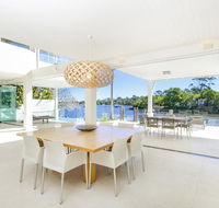 12 Noosa Parade - Hotel QLD
