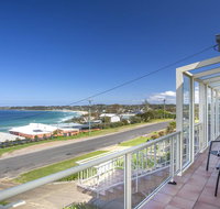 143 Mitchell Pde - Magnificent Outlook - Hotel QLD