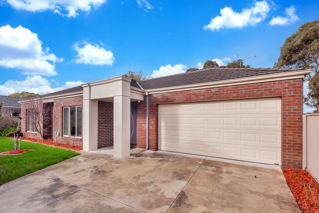 Ballarat VIC Hotel QLD