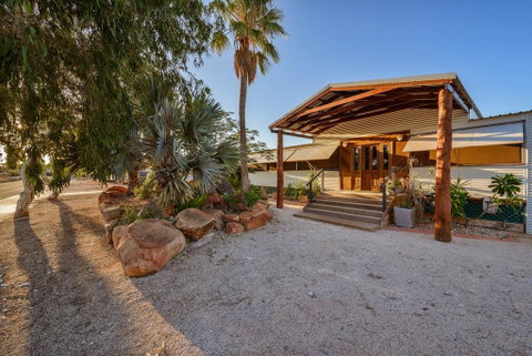 17 Ningaloo Street - Ultimate Exmouth Lifestyle - Pet-Friendly Holiday Home With A Pool - Hotel QLD 1