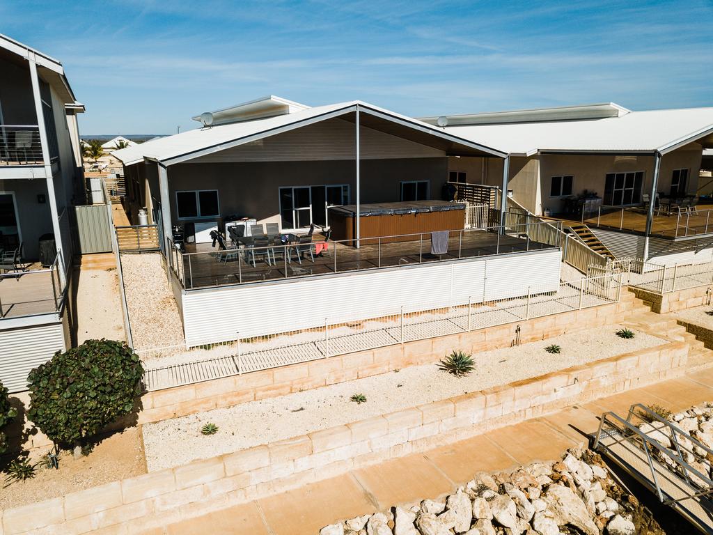 Exmouth WA Hotel QLD