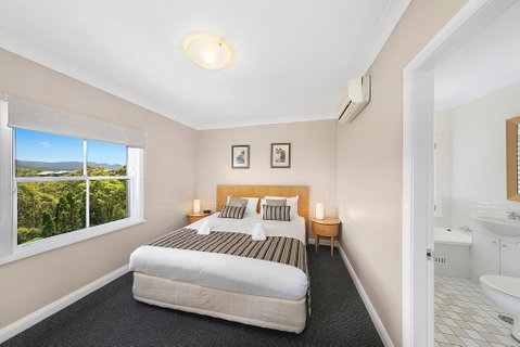 2 Bedroom Villa @ Oaks Cypress Lakes Resort - Hotel QLD 1