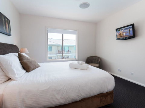 245 'Pacific Blue', 265 Sandy Point Rd - Air Conditioned Unit With Resort Facilities And Linen Supplied - Hotel QLD 2