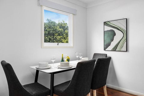 Best Value 4Beds Home Near Shops, Cafes And Forest - Hotel QLD 3