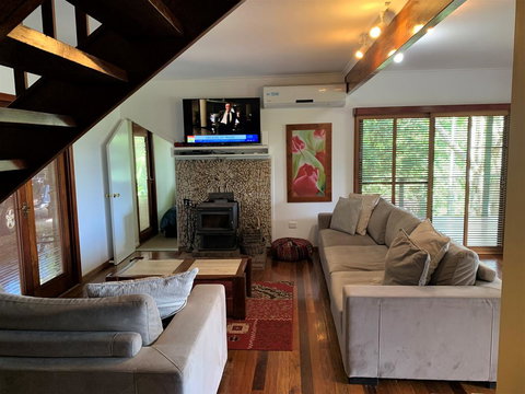 305 Montville - Hotel QLD 1