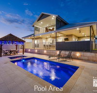 34 Madaffari Drive - Pool - Hotel QLD
