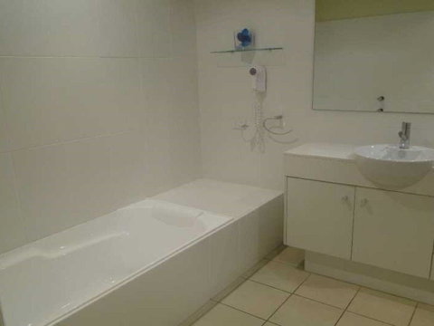 349 'Oaks Pacific Blue' 265 Sandy Point Road - Fantastic Pool - Hotel QLD 2