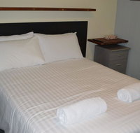 4 Lakeview Plaza - Hotel QLD