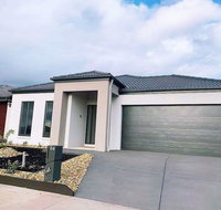 4Bed 2Bath Cozy Guesthouse in Tarneit - Hotel QLD