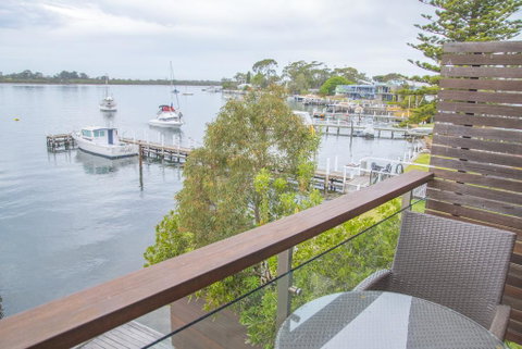5 Knots Metung - Hotel QLD 2