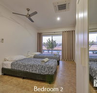 78 Madaffari Drive - PRIVATE JETTY and Pool - Hotel QLD