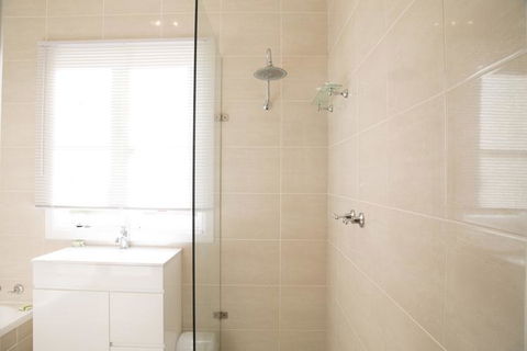 88 Morrisset - Hotel QLD 3
