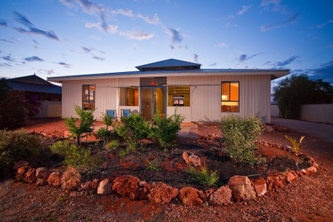 9 Skipjack Circle - Lovely Pet-Friendly Holiday Home With A Breezeway - Hotel QLD 0