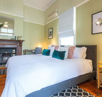 99 Kirkland Bed  Breakfast - Hotel QLD