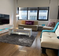 Realm Modern Executive Apartment 1BR Wine WiFi Secure Parking Canberra - Hotel QLD