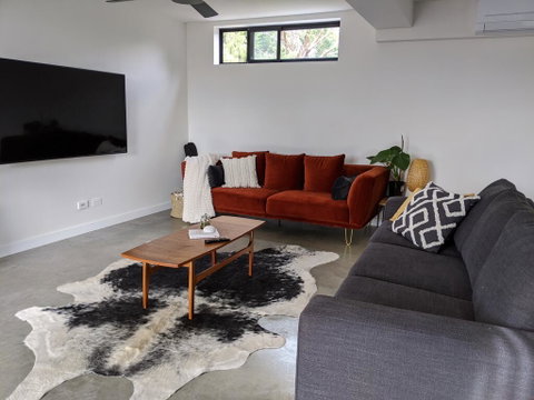 A Home Away From Home - Hotel QLD 0