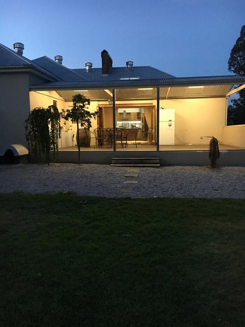 A Homestead On Market - Hotel QLD 3