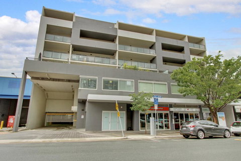 Accommodate Canberra - Braddon Apartments - Hotel QLD 3