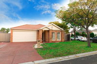 Book Craigieburn Accommodation Vacations Hotel QLD Hotel QLD
