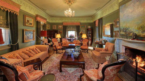 Grenfell Hall - Hotel QLD 4