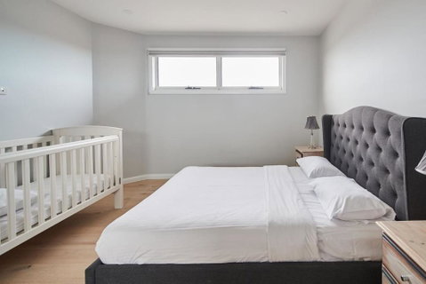 Harbour Horizons - Balcony BBQs And Calm Water Views - Hotel QLD 2