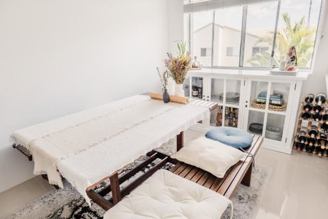 HEART OF BURLEIGH Holiday Villa - Perfect Location With Pools - Hotel QLD 1